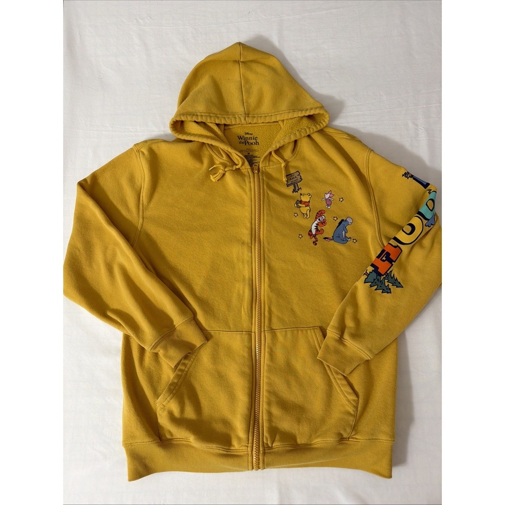 Disney Store Winnie the Pooh Hoodie Size Medium Cute Disney World Gym Fit Cute